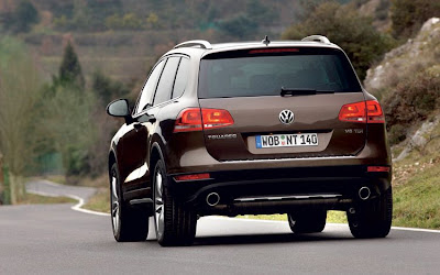2011 Volkswagen Touareg Rear View