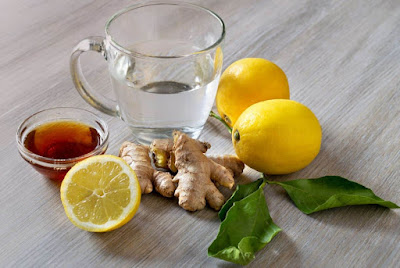 Thé au gingembre et au citron contre la toux : comment le préparer et quand le prendre