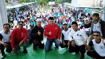 Gubernur Disorot, Hadir Di Acara HUT Desa Mamben Bersama Caleg PKS