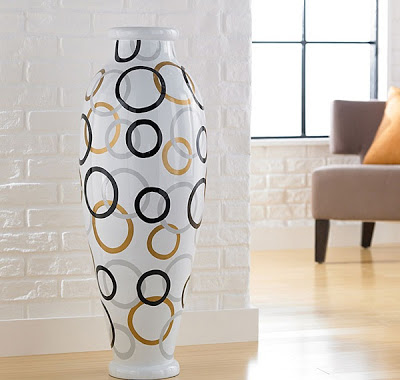 Desain Vas Bunga Lantai Untuk Memercantik Ruangan