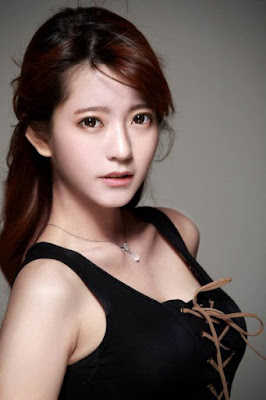 Yurisa Wanita Super Cantik Dari Korea