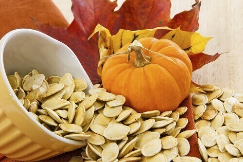 فوائد بذور اليقطين أو بذور القرع Pumpkin seeds من خلال قيمتها الغذائية العالية