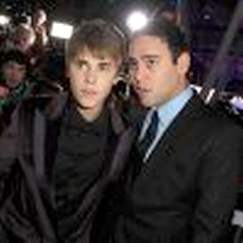 justin bieber never say never 2011 dvd cover. house justin bieber with