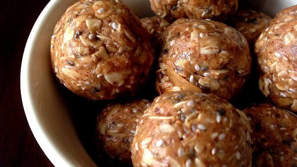 Almond Butter Energy Balls