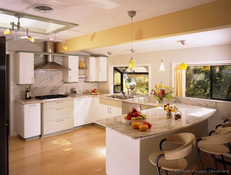 White Kitchen Cabinet