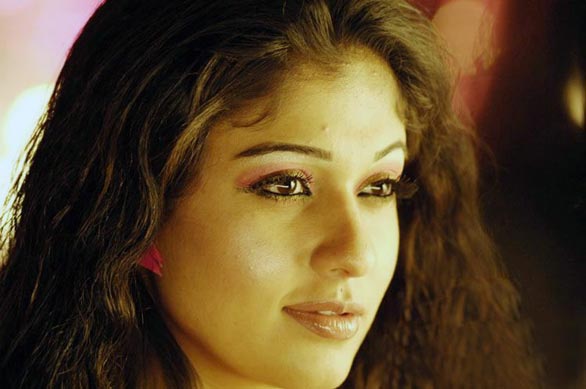 South India Actress Nayantara Unseen Photo Gallery