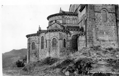 Photo ancienne d'Auvergne : lieux divers.