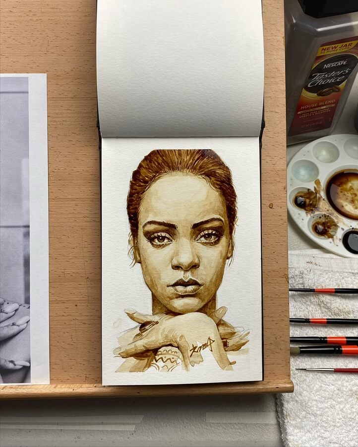 03-Rihanna-Celebrity-Coffee-Paintings-Kisoo-Chai-www-designstack-co