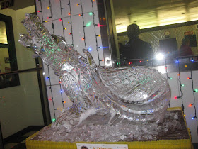 alligator made of ice, fire and ice festival, rochester michigan
