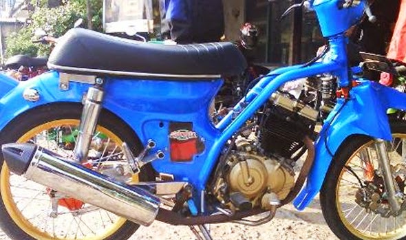 Honda C70 Pitung Modifikasi Paling Keren Foto dan Gambar 