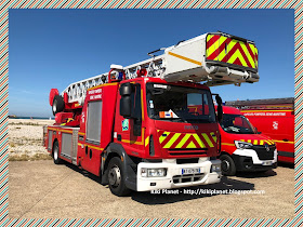 kiki monchhichi pompier Le Havre grande échelle urgence secours camions