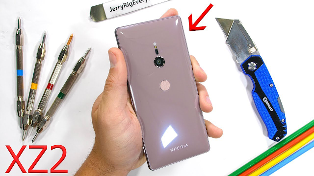 Sony Xperia XZ2 este un telefon bine construit și rezistă cu brio testelor de rezistență - Video