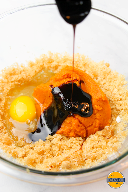 Add the pumpkin, egg, sour cream and molasses and combine fully.