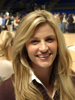 Erin Andrews Hot Photo