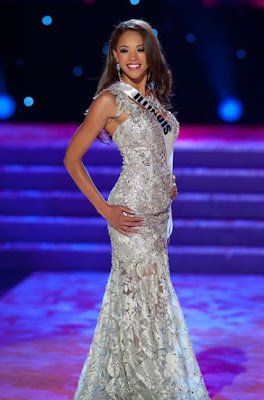 The Presentation Show of Evening Gowns for the Miss USA 2011