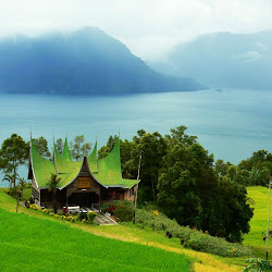 keindahan danau di sumatera barat