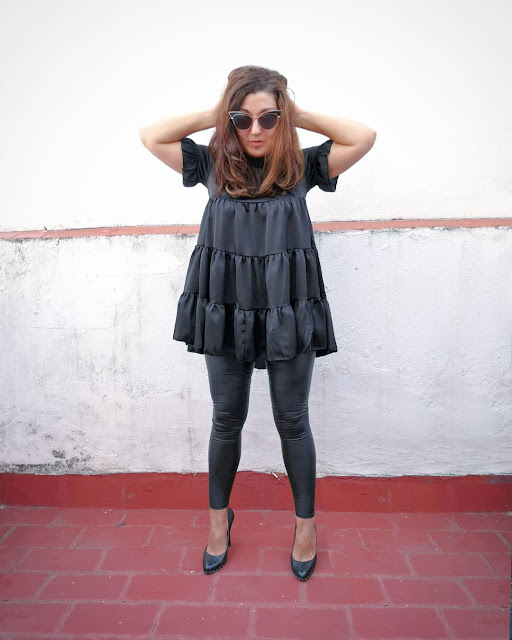 black-leather-look-legging