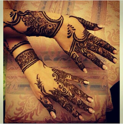 Beautiful Mehndi Design 