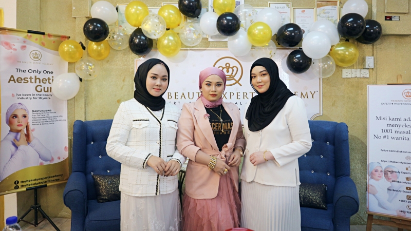 The Only One Guru Aesthetic, Tecer Mass, The Beauty Expert Academy, Sijil Kemahiran Malaysia, Beauty by Rawlins, Rawlins Lifestyle, Rawlins GLAM