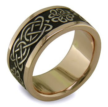  Celtic Knots were the inspiration for this handsome wedding band