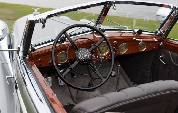 Horch Voll and Ruhrbeck Sport Cabriolet Interior
