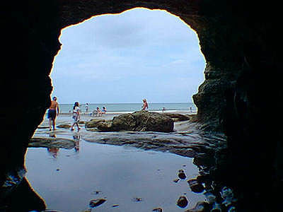 las grutas argentina playa