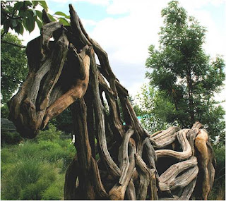 Foto cavalo de madeira