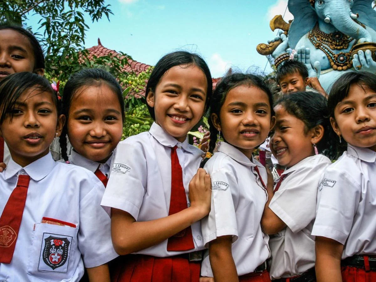 Grosir Seragam Sekolah SD Merah Putih