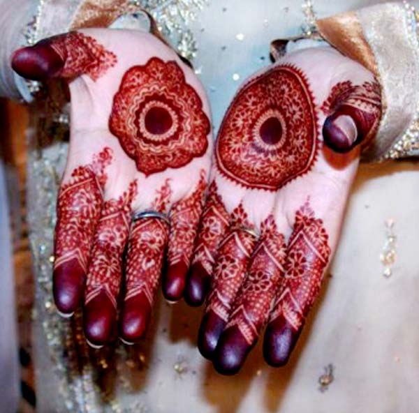 Latest Most Beautifull Hands Mehndi Designs 2017 #Mehndi Designs