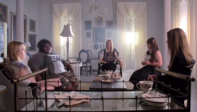 rs_1024x561-131126153051-1024.american-horror-story-coven-set-5