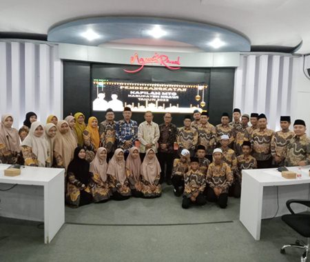 Pemkab Ngawi Lepas 28 Kafilah MTQ  Jawa Timur XXX Tahun 2023