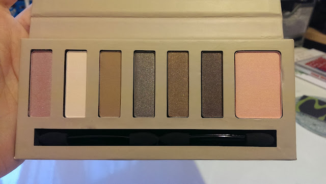 The BarryM natural glow palette