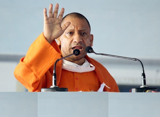  मुख्यमंत्री योगी ने 100 शोधार्थियों से किया संवाद, बोले - ग्रामीण विकास से जुड़े कार्यक्रमों में साझीदार बनें 