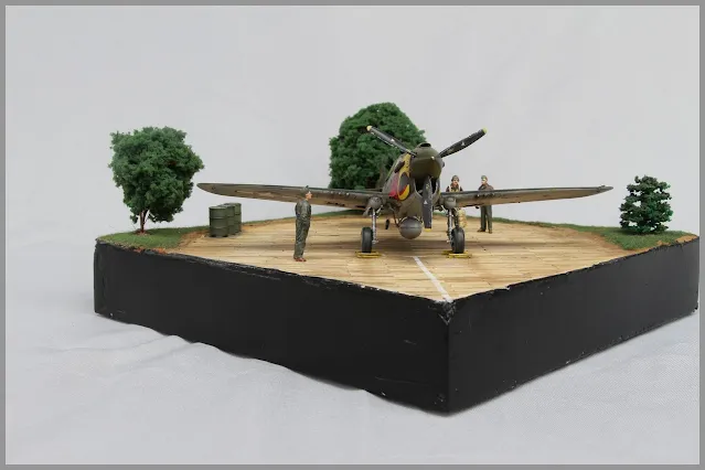 Diorama P-40N Warhawk