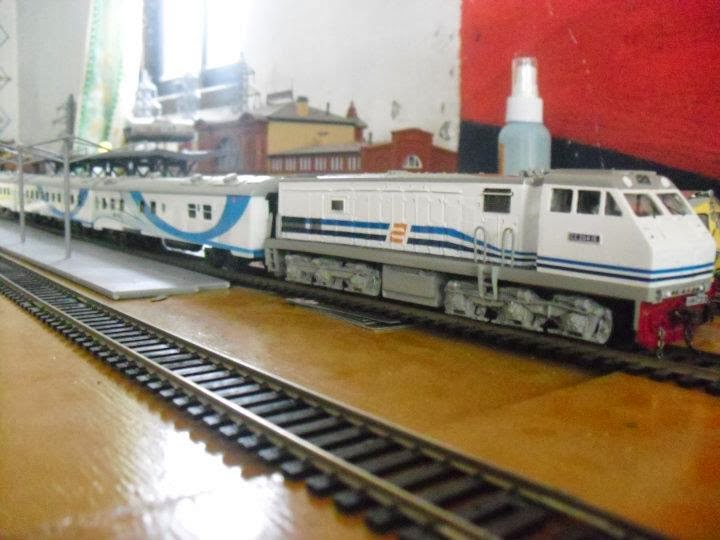 Miniatur Kereta API Indonesia