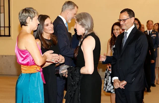 Queen Letizia wore a black dress. President of Colombia Gustavo Francisco Petro and his wife First Lady Veronica Alcocer