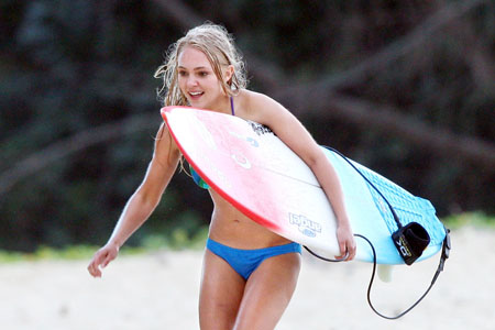 All About Movies Annasophia Robb Sexy and Hot Bikini Photos Pictures and