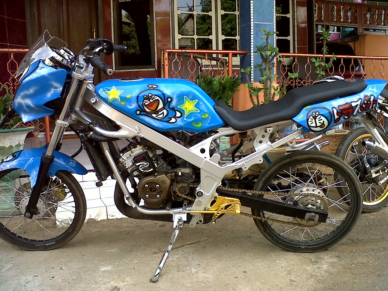 Modifikasi Motor Doraemon Gtx Concept