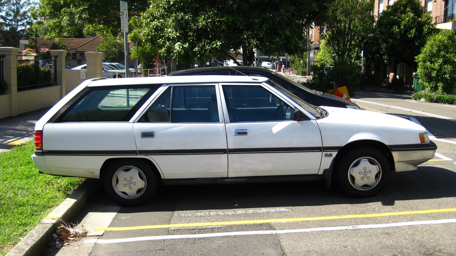 Aussie Old Parked Cars  1987 Mitsubishi Magna GLX 2 6 Wagon