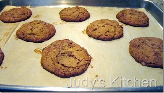 almond toffee cookies (2)