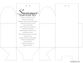 Are you ready for summer? Be sure that all your mom friends are with this printable Parent summer survival kit.  You'll give them a smile, and a few treats, with this fun survival kit to help you kick off summer with the kids.