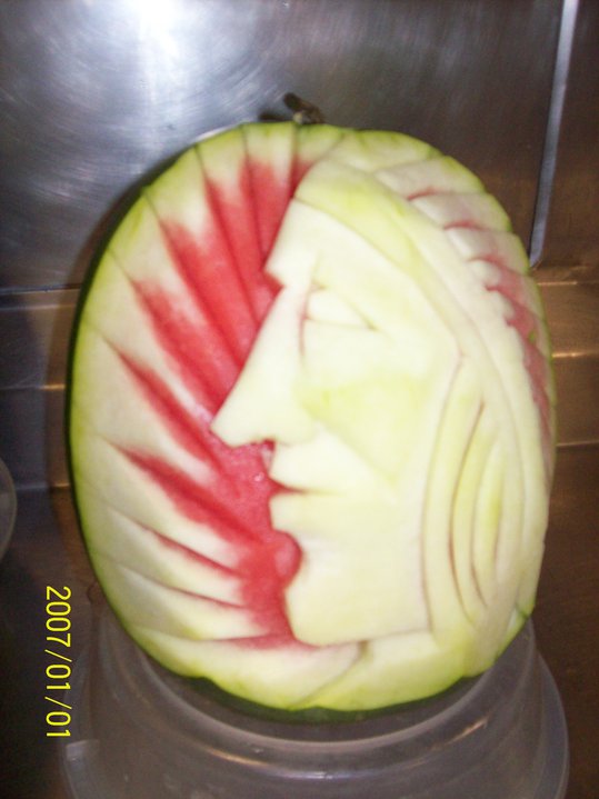 Chef Zairi Zaidi: Picture My Fruits Carving On Board P&O Cruises Australia ( 2010 )