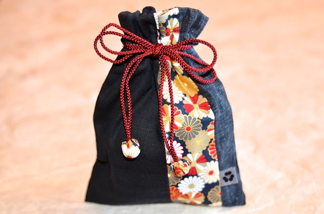 Kinchaku Reisebeutel aus japanischen Stoffen von Noriko handmade, Japan, Design, Einzelstück, japanisch, Unikat, handgemacht, handgefertigt, Beutel, japanische Stoffe, japanese fabric