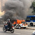 Veículo pega fogo na avenida Paralela, em Salvador 