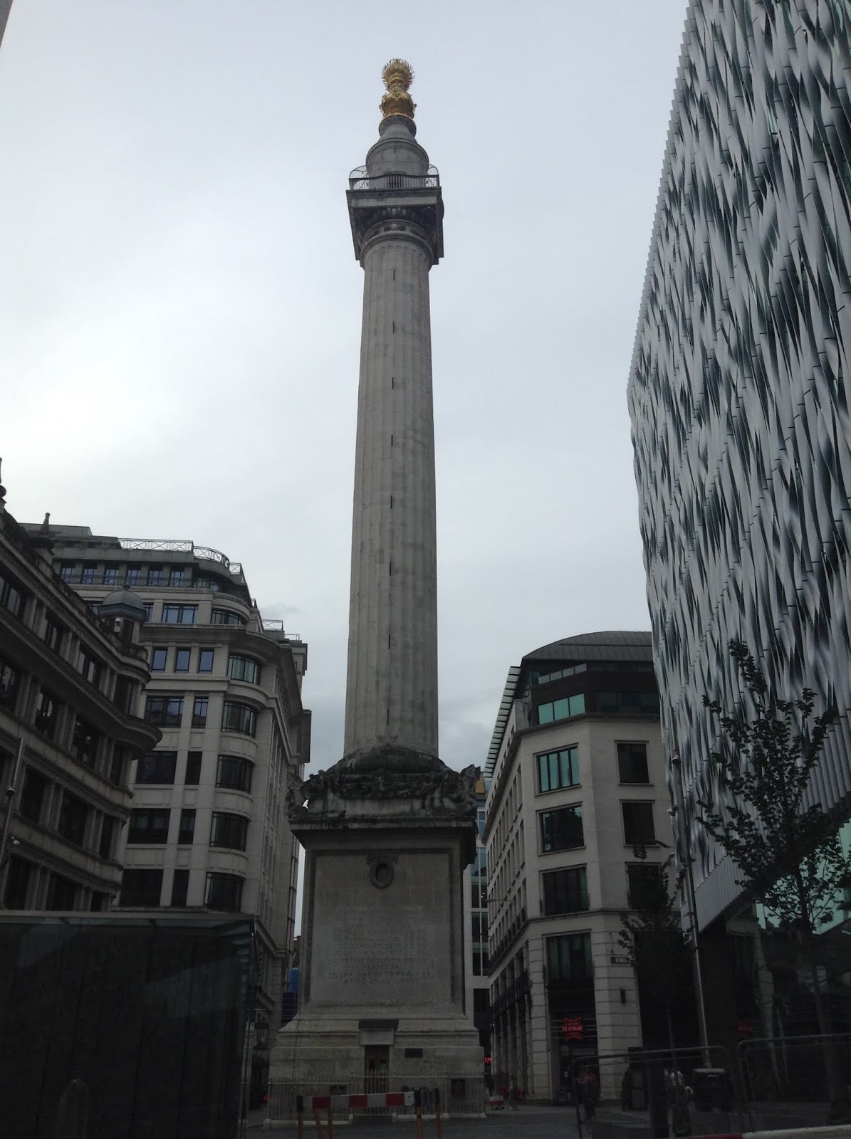Holmes And Poirot In London 10月 18