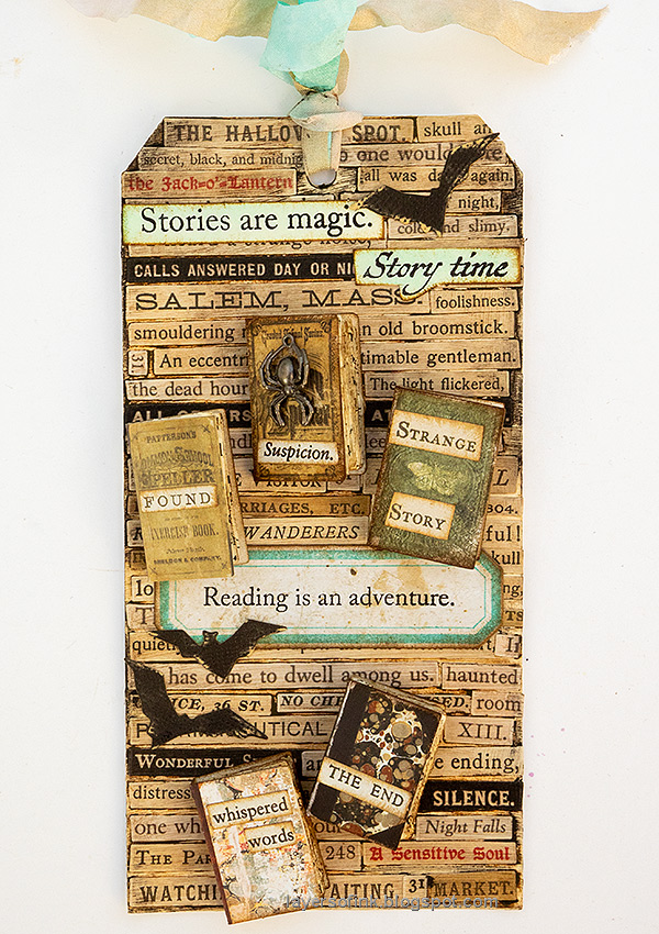 Layers of ink - Storytime Tag with Minibooks tutorial by Anna-Karin Evaldsson.