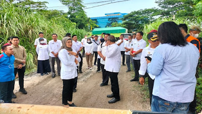 Di Duga Tidak Berizin, Batching Plant di Indramayu Di Tutup Paksa