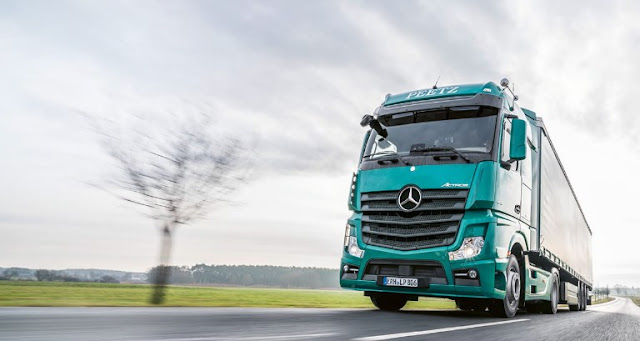 gambar truk box mercedes-benz Second generation of the OM 471