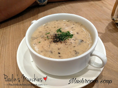 Paulin's Muchies - Caffe Pralet at Eng Hoon Street (Tiong Bahru) - Mushroom soup