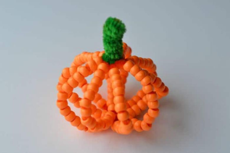 Beaded pumpkin craft